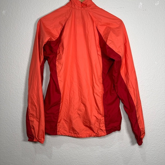Patagonia Women's Vibrant Orange and Deep Red Windbreaker S - Picture 4 of 6
